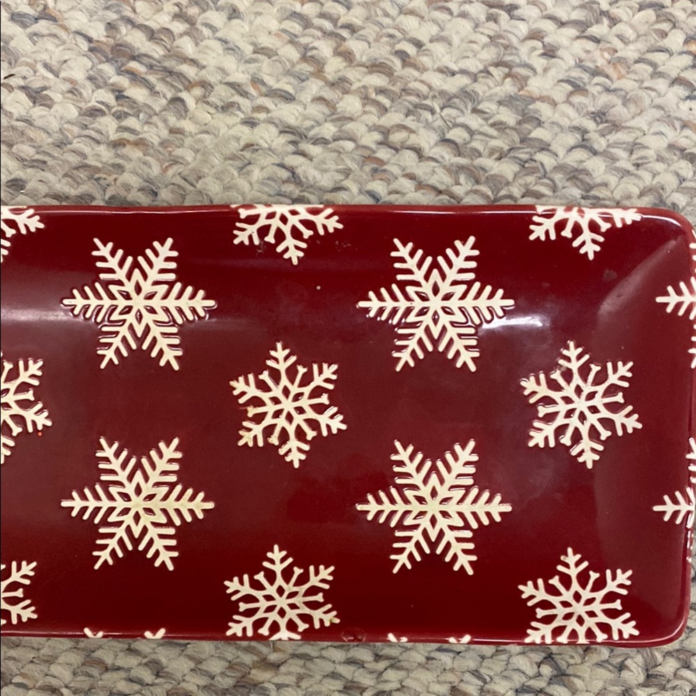 Red Snowflake Rectangular Plate - Picture 3 of 6